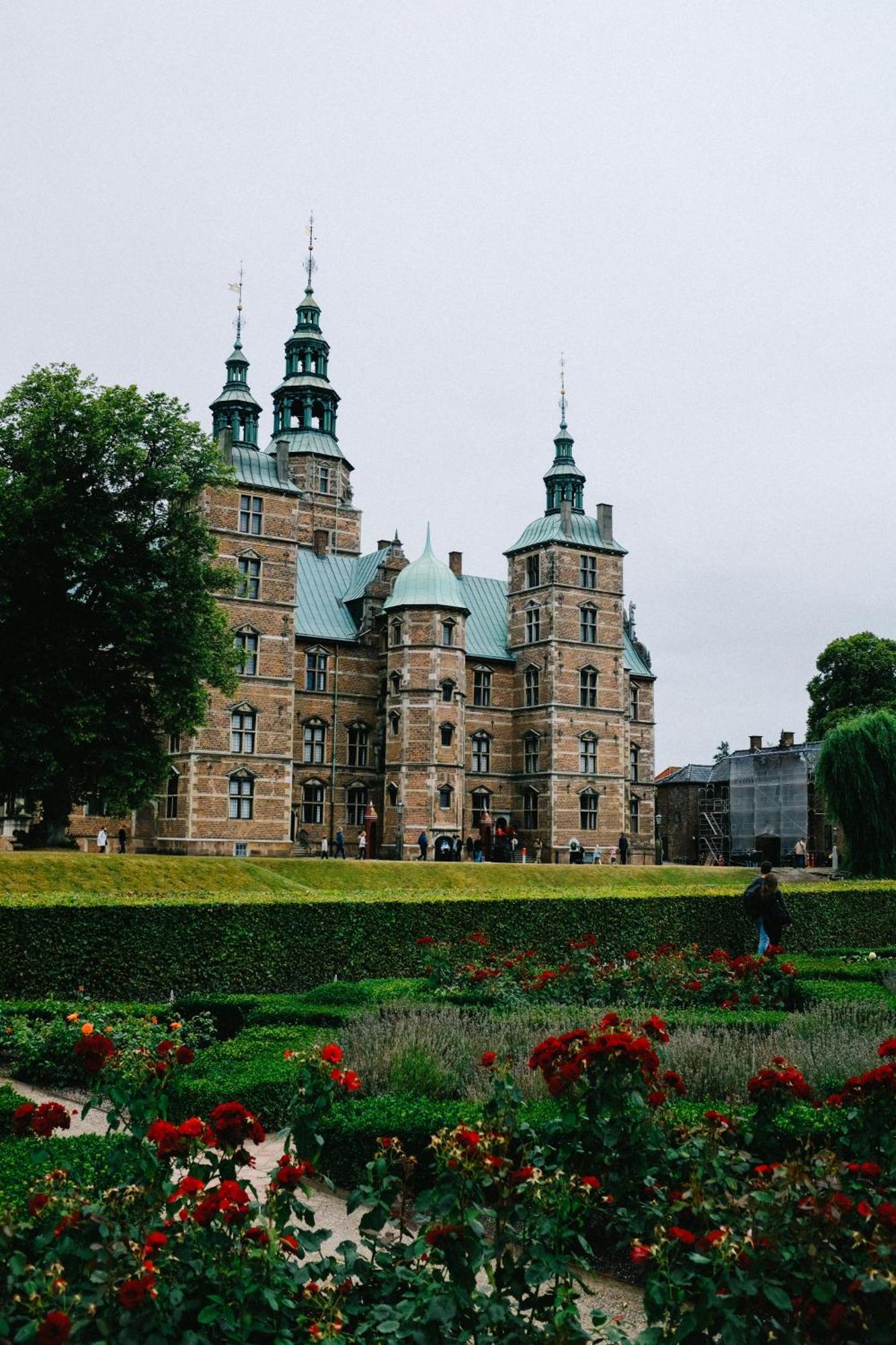 Stunning 5 Bedroom Flat By The Lakes Apartment Copenhagen