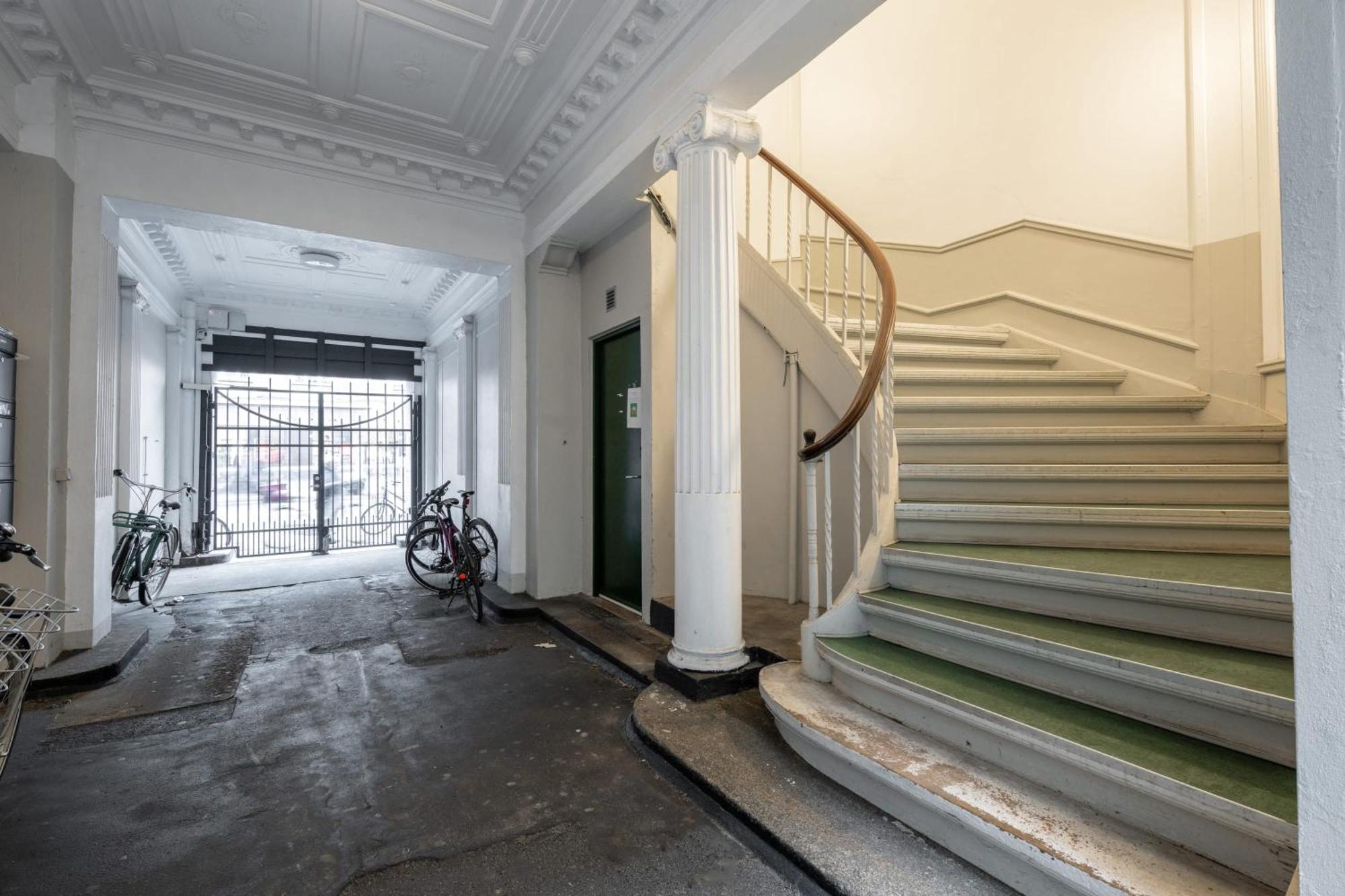 Stunning 5 Bedroom Flat By The Lakes * Copenhagen